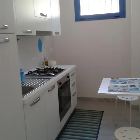 Felloniche Mit Wasserblick Apartment *