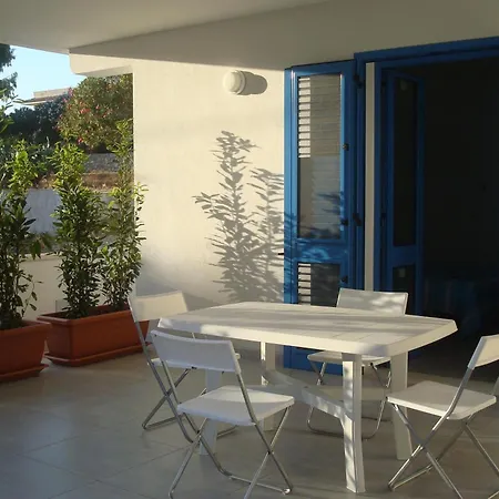 Felloniche Mit Wasserblick Apartment Santa Maria di Leuca